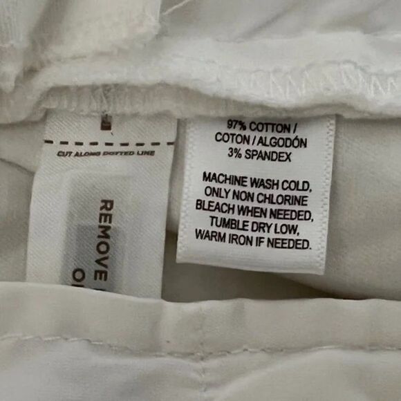 Ann Taylor Loft Riviera White Shorts size 0 - Picture 5 of 5